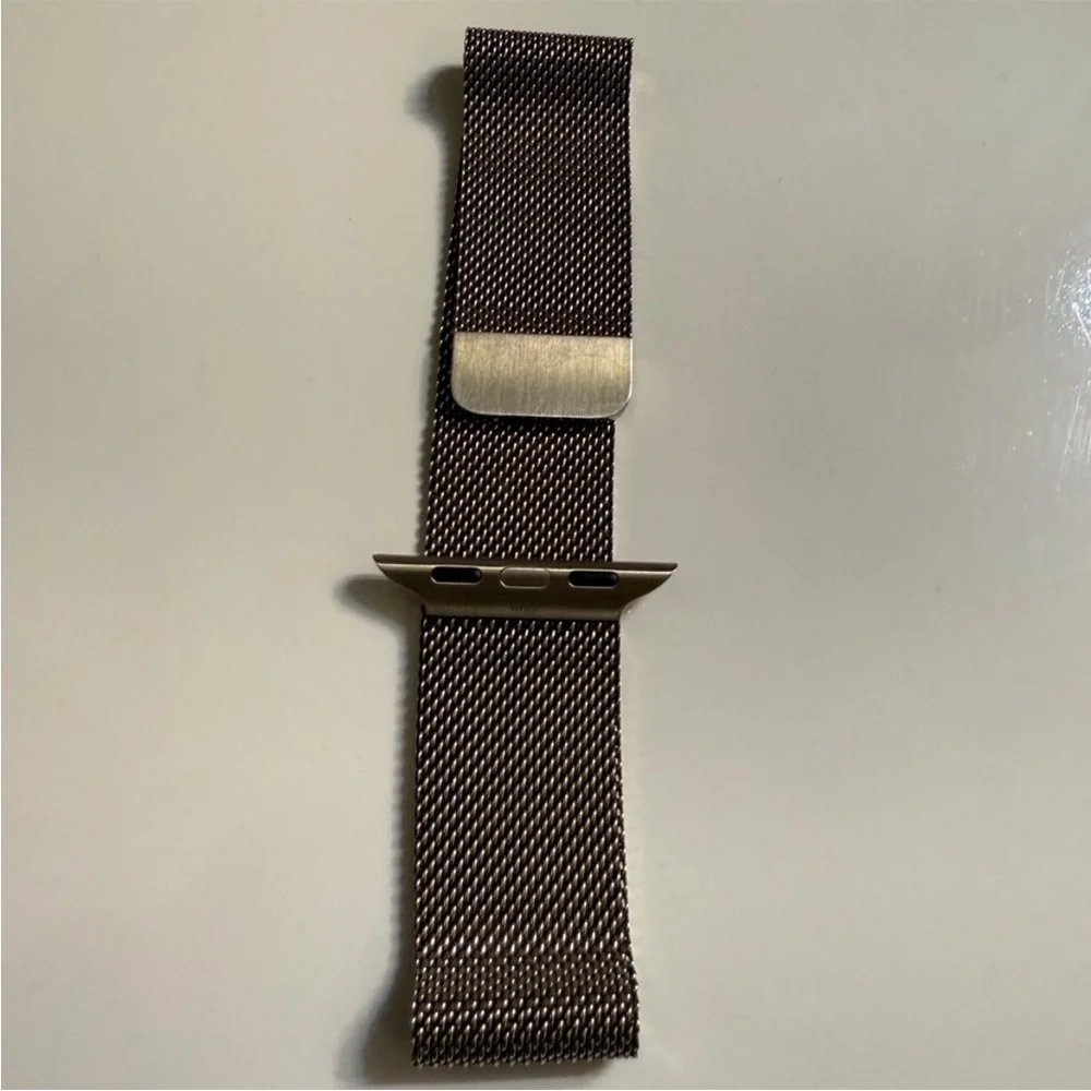 Gold Apple Watch Mesh loop Band